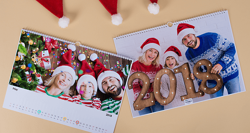 2 horizontal calendars in Christmas arrangement.