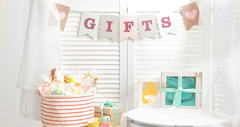 A garland over the table for presents