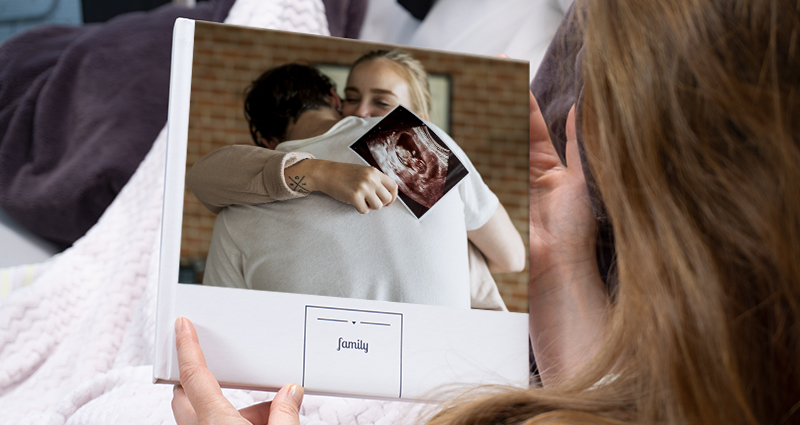 Fotokniha s fotografiami z tehotenstva