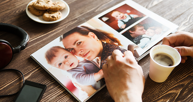 Esempio di uno Yearbook con le foto di una famiglia