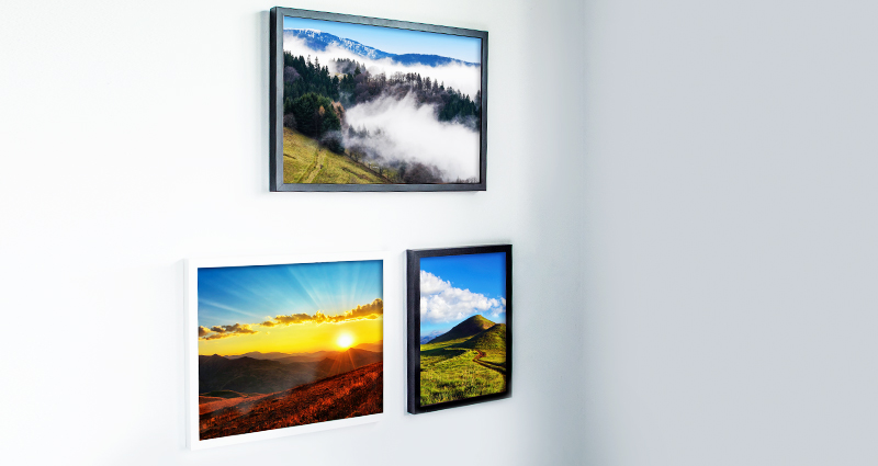 Colección de 3 fotolienzos de paisajes en marcos.