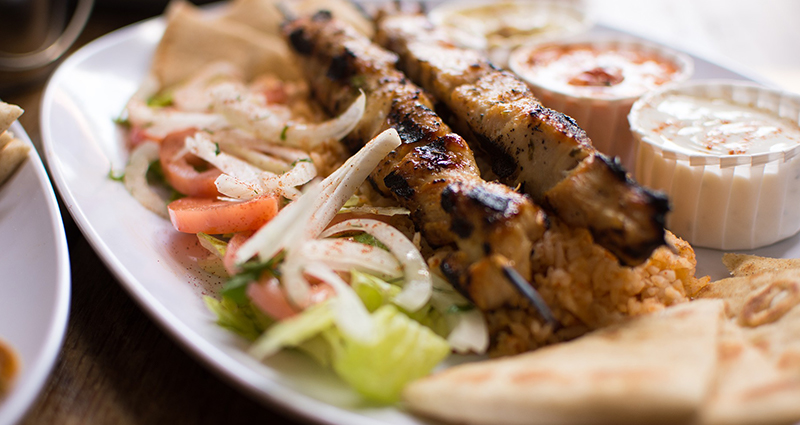 Graikiška virtuvė - souvlaki.