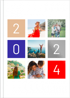 Fotolibro con copertina rigida A4 Verticale 