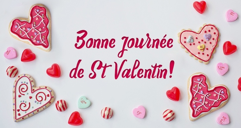 Biscuits de St Valentin en forme de cœurs.